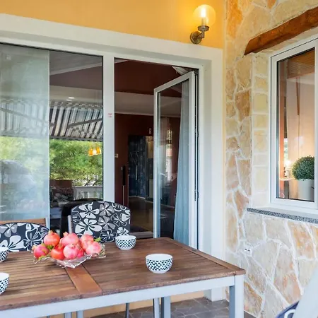 Apartamento Stunning In With Wifi