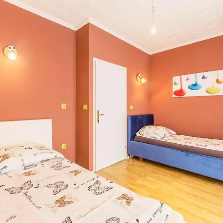 Stunning In With Wifi Apartment *