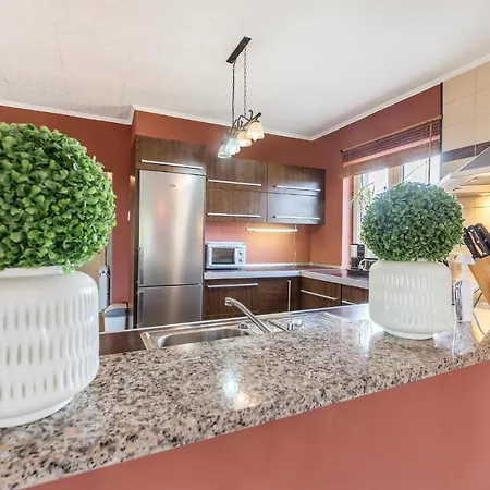 Stunning In With Wifi Apartment Liznjan